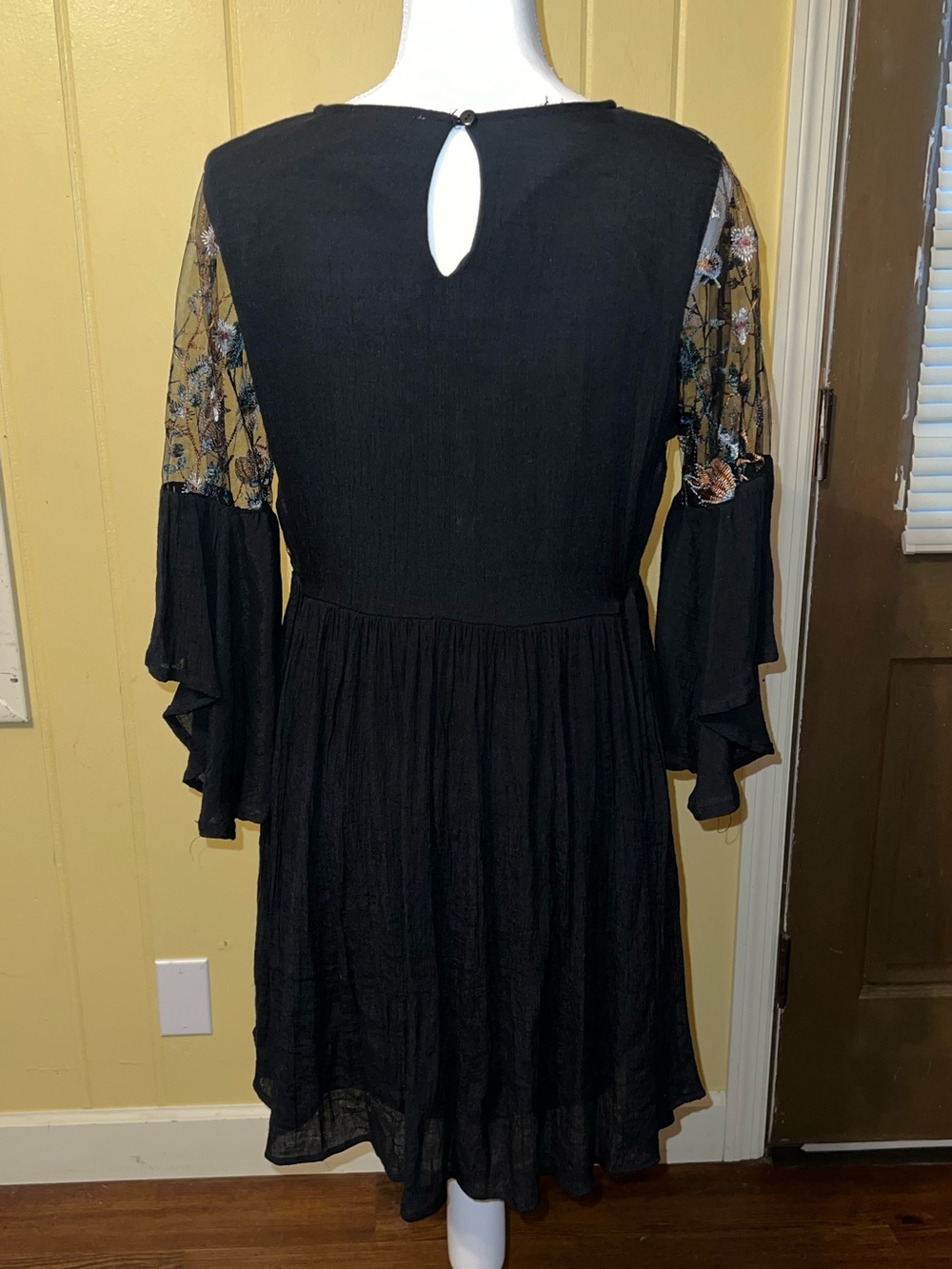 Embroidered Black Babydoll Dress Wide Flutter Sleeve Floral Sheer Fairy Size S - Picture 4 of 11